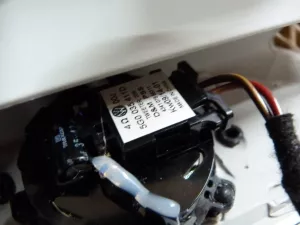 Обшивка стойки передней верхняя VW Golf VII 2012-2020 (5G0867233R 5G0867234R 5G0868143B 5G0868144B 5G0035411D) — фото 41