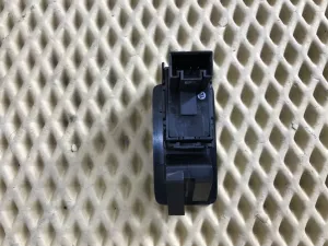 Кнопка стеклоподъемника VW Touran 2010-2016 (1T0959851A) — фото 4