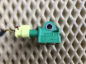 Датчик AIR BAG VW Touran 2010-2016 (5K0959351) — фото 4