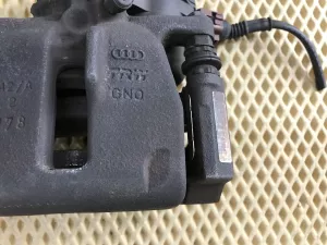 Суппорт задний правый Audi A4 [B8] 2007-2015 (8K0615404B 8K0615426C) — фото 13