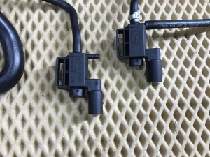 Клапан электромагнитный Audi A4 [B8] 2007-2015 (037906283C 06H133241TL 06H133241K 8K0611743 8K0611939D) — фото 2