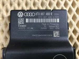Блок электронный Audi A4 [B8] 2007-2015 (8T0907468K) — фото 4