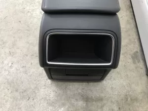 Подлокотник Audi A4 [B8] 2007-2015 (8K0864207E 8K0863244A) — фото 12