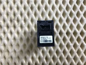Кнопка стеклоподъемника BMW 2-Series 2-serie F45/F46 Tourer 2014-2022 (61319208107) — фото 3