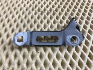 Кронштейн крепления крыла BMW 2-Series 2-serie F45/F46 Tourer 2014-2022 (41007408659 41007408660) — фото 2