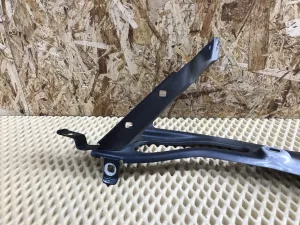 Кронштейн крепления крыла BMW 2-Series 2-serie F45/F46 Tourer 2014-2022 (41007408657 41007408658 41007408661 41007408662) — фото 11