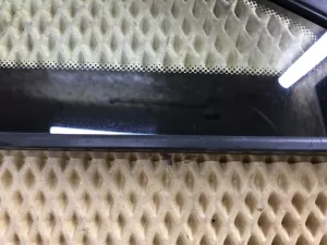 Стекло кузовное глухое левое BMW 2-Series 2-serie F45/F46 Tourer 2014-2022 (51377321943) — фото 4