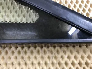 Стекло кузовное глухое левое BMW 2-Series 2-serie F45/F46 Tourer 2014-2022 (51377321943) — фото 3