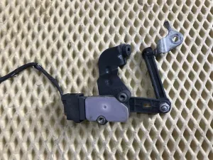 Датчик регулировки дорож. просвета BMW 2-Series 2-serie F45/F46 Tourer 2014-2022 (ПЕРЕДНИЙ 37146867646) — фото 5