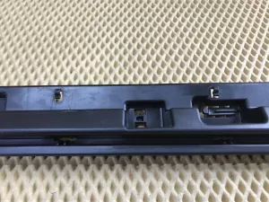 Кронштейн накладки на порог наружный BMW 2-Series 2-serie F45/F46 Tourer 2014-2022 (51777301939 51777301940 51777301941 51777301942 51777301943 51777301944) — фото 30