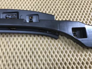 Кронштейн накладки на порог наружный BMW 2-Series 2-serie F45/F46 Tourer 2014-2022 (51777301939 51777301940 51777301941 51777301942 51777301943 51777301944) — фото 13