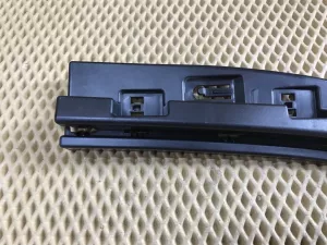 Кронштейн накладки на порог наружный BMW 2-Series 2-serie F45/F46 Tourer 2014-2022 (51777301939 51777301940 51777301941 51777301942 51777301943 51777301944) — фото 12