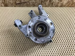 Кулак поворотный задний левый VW Tiguan 2007-2011 VW Tiguan 2011-2016 (3C0505433G) — фото 1