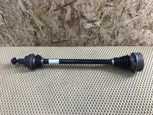 Полуось задняя правая VW Tiguan 2007-2011 VW Tiguan 2011-2016 (1K0501204D) — фото 1
