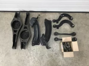 Комплект рычагов задней подвески VW Tiguan 2007-2011 VW Tiguan 2011-2016 (1K0505311AB 1K0501529J 5Q0505351B 3C0505225B 3C0505226B) — фото 1