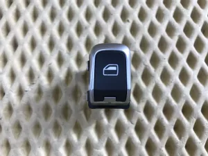 Кнопка стеклоподъемника Audi A3 [8V] 2013-2020 (8V0959855A) — фото 1