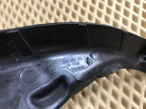 Водосток Audi A3 [8V] 2013-2020 (СЕДАН 8V0805233C 8V0805234C) — фото 17