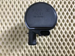 Насос (помпа) электрический Audi A3 [8V] 2013-2020 (5G0965561) — фото 6
