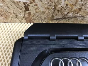 Накладка декоративная Audi A3 [8V] 2013-2020 (НА ДВИГАТЕЛЬ 04L103925L) — фото 2