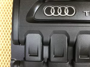 Накладка декоративная Audi A3 [8V] 2013-2020 (НА ДВИГАТЕЛЬ 04L103925L) — фото 7