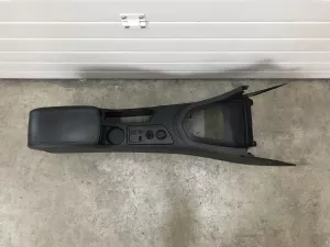 Подлокотник Peugeot RCZ 2010-2014 (7591LZ 7591LK 826022) — фото 2