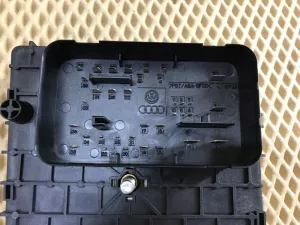 Блок предохранителей VW Passat CC 2008-2017 (3C0937125) — фото 7