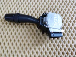 Переключатель стеклоочистителей Hyundai Accent II (+ТАГАЗ) 2000-2012 (9343025020) — фото 4