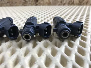Форсунка инжекторная электрическая Hyundai Accent II (+Tagaz) 2000-2012 Hyundai Atos (MX) 1998-2008 Hyundai Atos Prime 1999-2007 Hyundai Coupe (GK) 2002-2009 Hyundai Coupe (RD) 1996-2002 Hyundai Elantra 2000-2010 Hyundai Getz 2002-2010 Hyundai Matrix 2001-2010 Kia Cerato 2004-2008 (КОМПЛЕКТ 3531022600) — фото 5