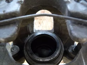 Суппорт передний левый Ford Focus III 2011>,Focus II 2005-2008,C-MAX 2003-2011,Mazda 5 (CR) 2005-2010,Mazda 3 (BK) 2002-2009,S40 2004-2012,V50 2004-2012,Focus II 2008-2011,Kuga 2008-2012,Mazda 3 (BL) 2009-2013,C-MAX 2011> (1682876) — фото 4