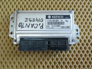 Блок управления двигателем Kia Picanto 2004-2011 (3911002025) — фото 1