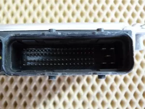 Блок управления двигателем Kia Picanto 2004-2011 (3911002025) — фото 3