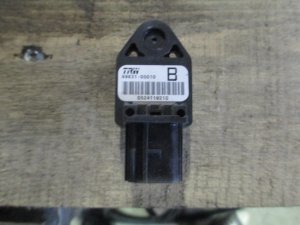 Датчик AIR BAG Toyota Avensis II 2003-2008 (ЗАДНИЙ ЛЕВЫЙ 8983105010) — фото 1