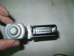 Моторчик стеклоподъемника задний правый VW Jetta 2006-2011,Golf V Plus 2005-2014,Passat [B6] 2005-2010,Golf V 2003-2009 (ЗАДНИЙ ПРАВЫЙ 1K0959704F) — фото 2