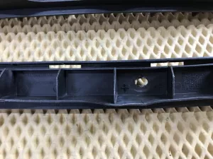 Направляющая заднего бампера Skoda Octavia (A5 1Z-) 2004-2013 (НА ПАНЕЛЬ 1Z5807864 1Z5807863) — фото 8