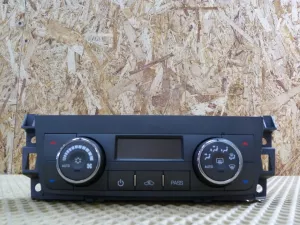 Блок управления климатической установкой Cadillac SRX 2003-2009 (ПОСЛЕ 2007 ГОДА 25855590 ) — фото 1