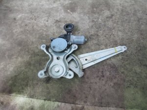 Стеклоподъемник электр. задний левый Toyota Corolla E15 2006-2013,Auris (E15) 2006-2012,ES (SV40) 2006-2012 (6980412180) — фото 2