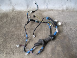 Проводка двери передней правой Toyota Auris (E15) 2006-2012 (ПЕРЕДНЕЙ ПРАВОЙ ДВЕРИ 8215102C30) — фото 1