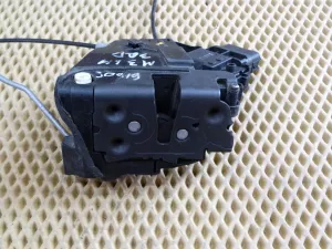 Замок двери задней левой Mazda 3 (BK) 2002-2009 (6 КОНТАКТОВ BP4K73310E) — фото 7