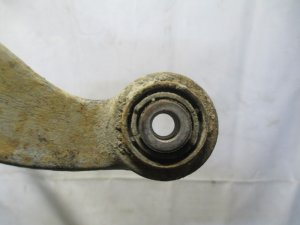 Рычаг задний верхний Mazda 3 (BK) 2002-2009,Focus II 2005-2008,C-MAX 2003-2010,Focus I 1998-2005,Mazda 5 (CR) 2005-2010,S40 2004-2012,V50 2004-2012,C30 2006-2013,Focus II 2008-2011,Mazda 3 (BL) 2009-2013 (СЕРПОВИДНЫЙ BBM228C10) — фото 2