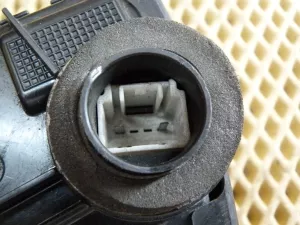 Замок двери передней правой Toyota Corolla E15 2006-2013,Auris (E15) 2006-2012,IQ 2008-2011 (2 КОНТАКТА 6903012490) — фото 9
