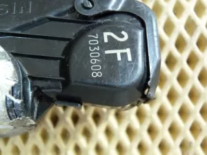 Замок двери передней правой Toyota Corolla E15 2006-2013,Auris (E15) 2006-2012,IQ 2008-2011 (2 КОНТАКТА 6903012490) — фото 8