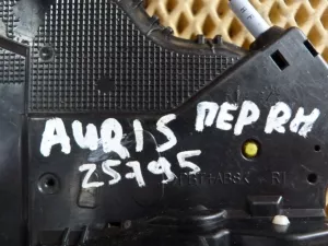 Замок двери передней правой Toyota Corolla E15 2006-2013,Auris (E15) 2006-2012,IQ 2008-2011 (2 КОНТАКТА 6903012490) — фото 10