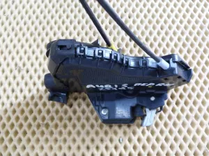 Замок двери передней правой Toyota Corolla E15 2006-2013,Auris (E15) 2006-2012,IQ 2008-2011 (2 КОНТАКТА 6903012490) — фото 6