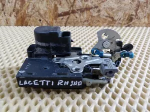 Замок двери задней правой Chevrolet,Daewoo Lacetti 2003-2013,Aveo (T200) 2003-2008,Rezzo 2005-2010,Rezzo 2000-2011,Nubira 1999-2003,Gentra II 2013-2015,Nubira 2003-2007 (96260996) — фото 2