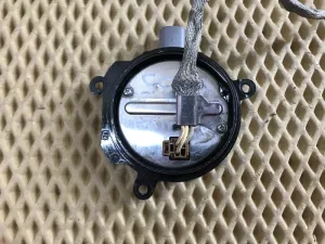 Блок розжига ксеноновой фары Infiniti EX/QX50 (J50) 2008-2017 (NZMNS111LBNA) — фото 4