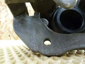 Суппорт тормозной передний правый Ford Focus II 2005-2008, C-MAX 2003-2011 II 2008-2011,C-MAX 2003-2011,Mazda 5 (CR) 2005-2010,Mazda 3 (BK) 2002-2009,Kuga 2008-2012,Mazda 3 (BL) 2009-2013,Focus III 2011>,C-MAX 2011> (1682875) — фото 2