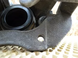 Суппорт тормозной передний правый Ford Focus II 2005-2008, C-MAX 2003-2011 II 2008-2011,C-MAX 2003-2011,Mazda 5 (CR) 2005-2010,Mazda 3 (BK) 2002-2009,Kuga 2008-2012,Mazda 3 (BL) 2009-2013,Focus III 2011>,C-MAX 2011> (1682875) — фото 3