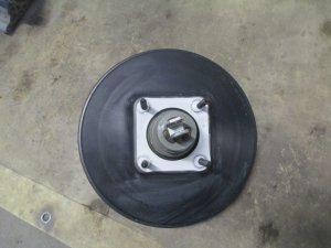 Усилитель тормозов вакуумный Mazda 3 (BK) 2002-2009 (БЕНЗИН НЕ ТУРБО BPYL4380ZE) — фото 2