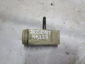 Клапан кондиционера Hyundai Accent II (+ТАГАЗ) 2000-2012 — фото 1