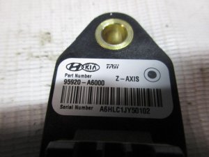 Датчик AIR BAG Kia Ceed 2012-2018 (95920A6000) — фото 4